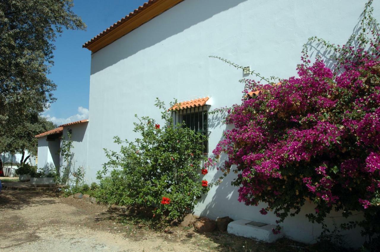 בית הארחה Zalamea la Real 	El Romerito מראה חיצוני תמונה